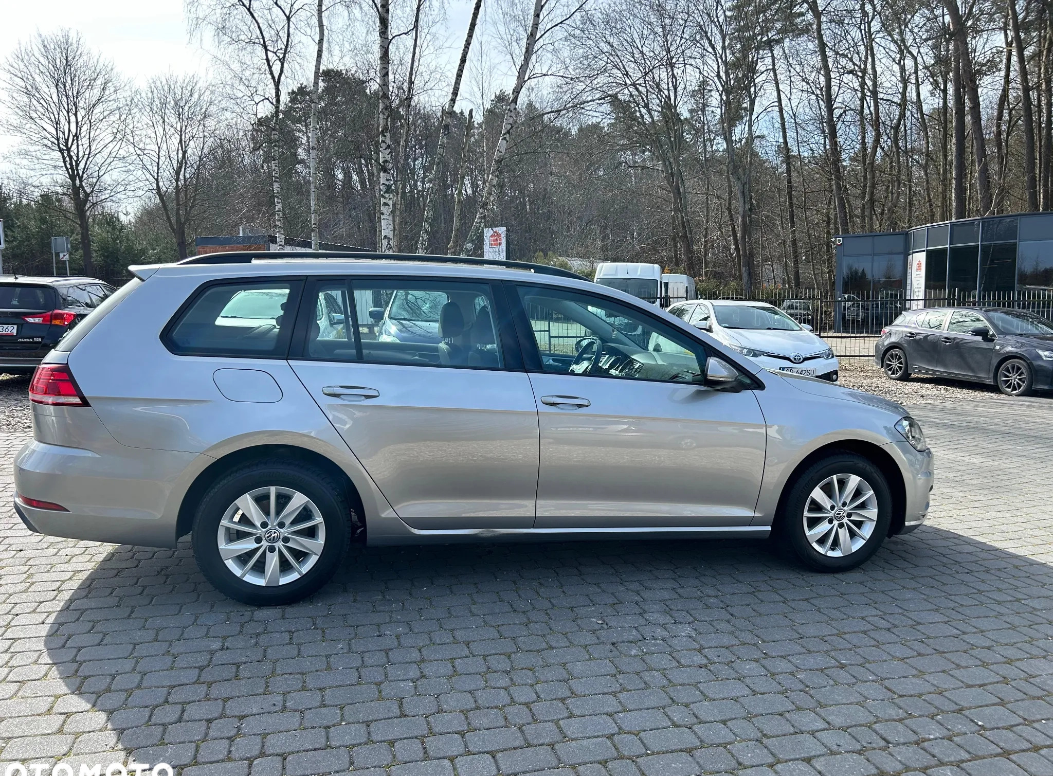 Volkswagen Golf cena 62300 przebieg: 65000, rok produkcji 2019 z Lubań małe 106